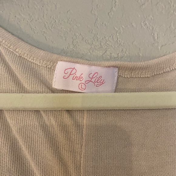 Pink Lily • NWOT • Henley tunic - Picture 4 of 5